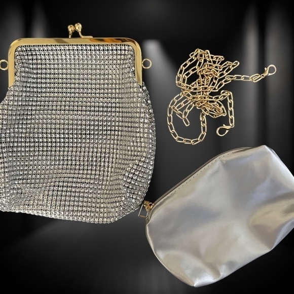 NWT Silver Rhinestone Covered Mesh Clutch/Shoulder Bag w/Gold HW & Pouch Insert - Picture 11 of 16